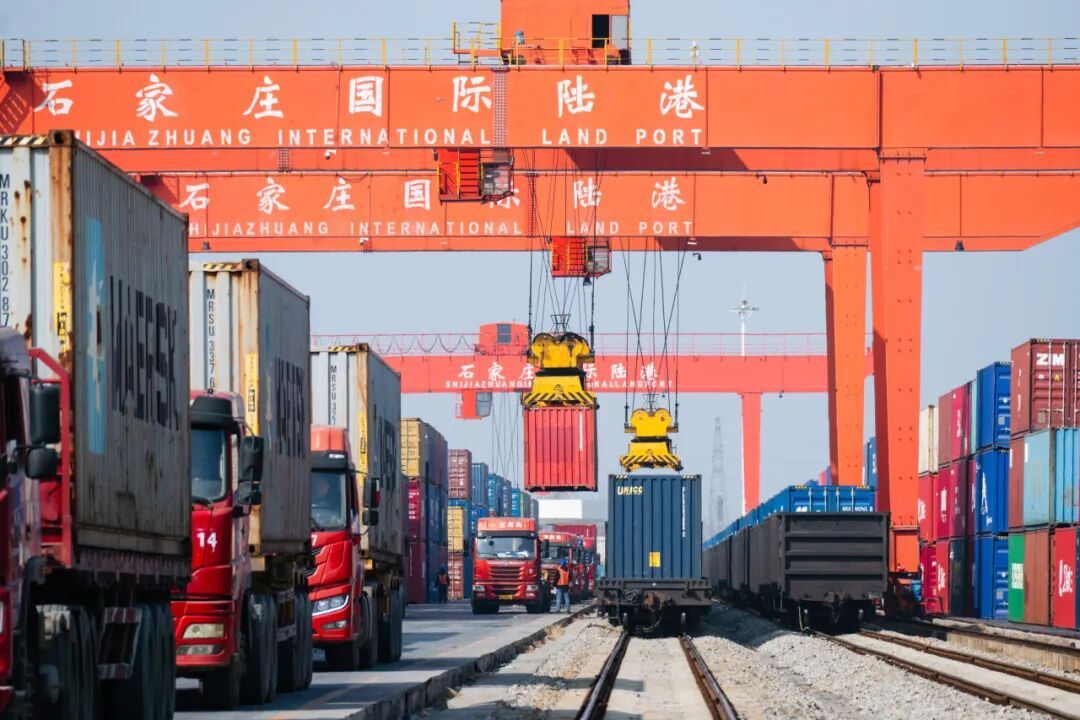 全国铁路4月10日起实行新的货物列车运行图 全国铁路4月10日起实行新的货物列车运行图