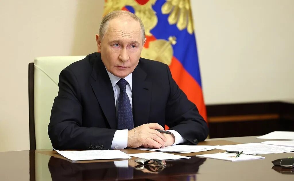 普京宣布俄乌停火32小时（北京时间11日21时起）