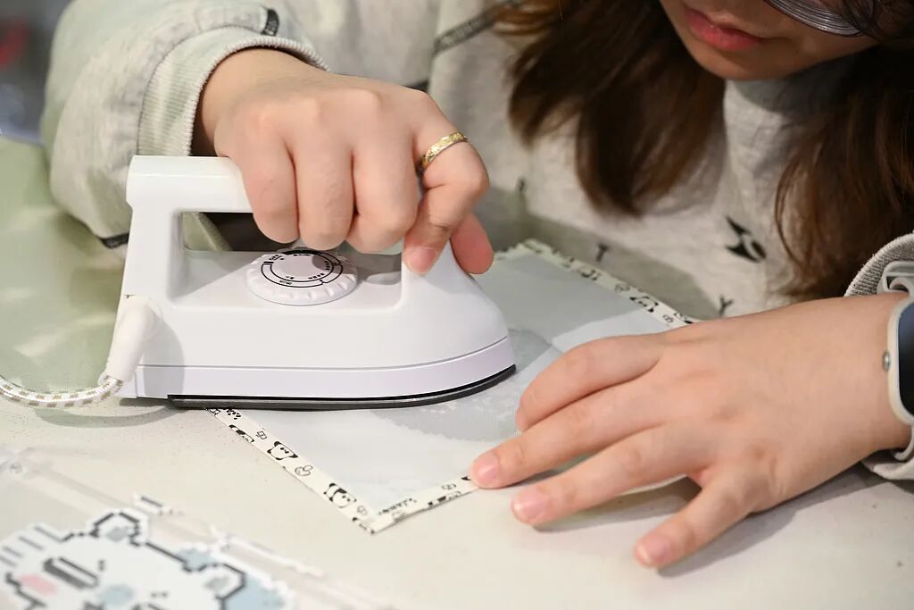 女孩玩耍时突发意外离世！这种网红玩具已发生多起事故，监控画面令人心惊→