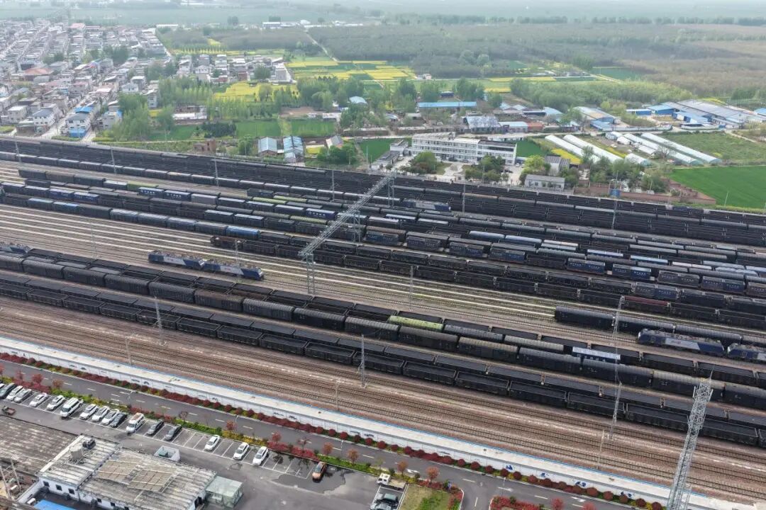 增开列车!涉河南多地→ 增开列车!涉河南多地→