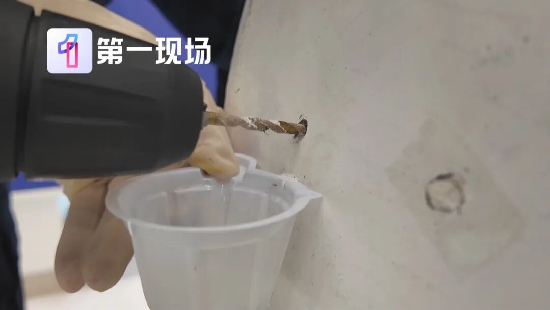 别被可爱骗了！20公斤“K粉”竟被藏进一块姜饼人玩具里…