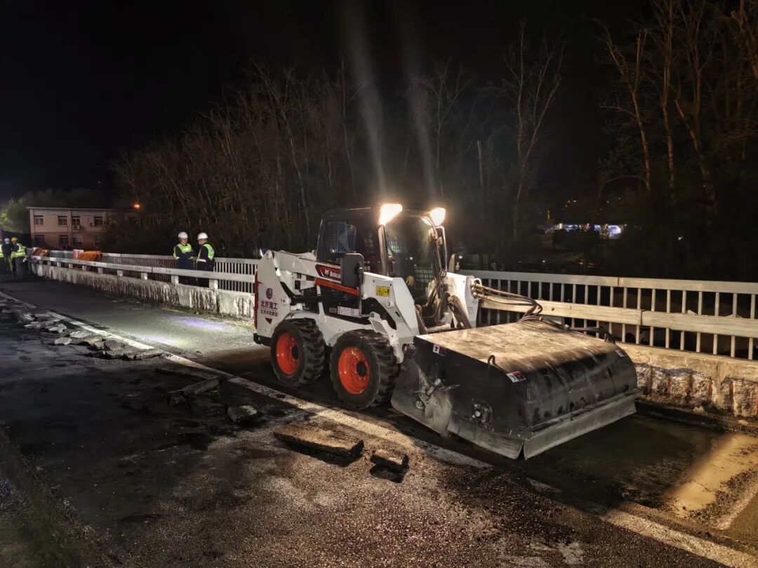 北京:四元桥修复工程启动!今天起4个周末占道施工,绕行路线 北京:四元桥修复工程启动!今天起4个周末占道施工,绕行路线