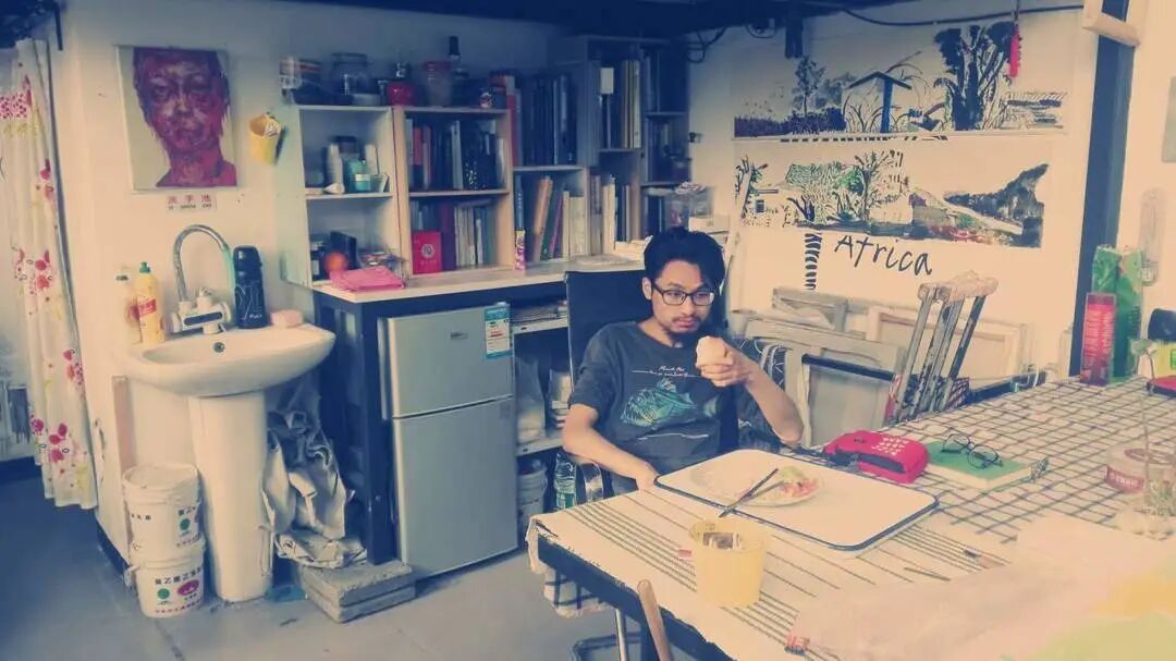 独腿男子拄拐攀7座雪山！曾欠债百万，用徒步登山疗愈自卑和怀疑