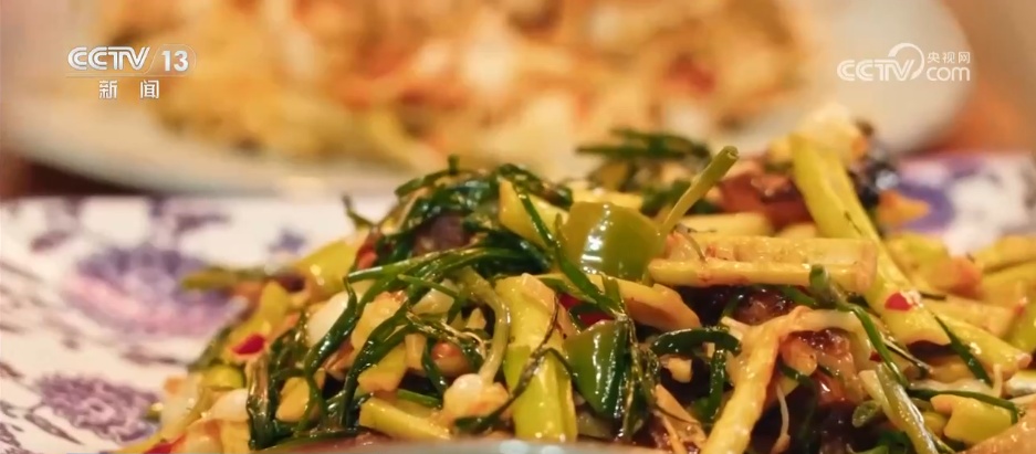 各地限定春鲜解锁“舌尖密码” “特色美食+文旅”延伸消费链条 各地限定春鲜解锁“舌尖密码” “特色美食+文旅”延伸消费链条