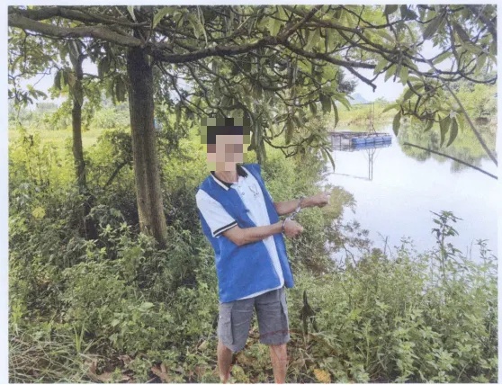 因7元车费产生口角，广西一乘客拿刀三次捅向司机，法院判了