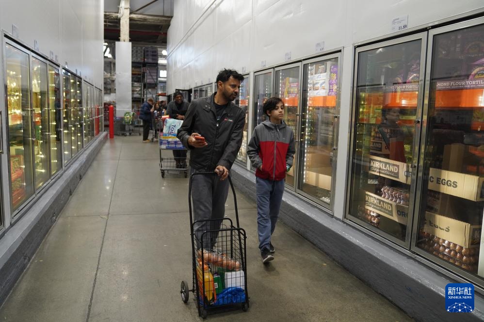 油价暴涨致美国3月消费者价格指数同比上涨3.3%