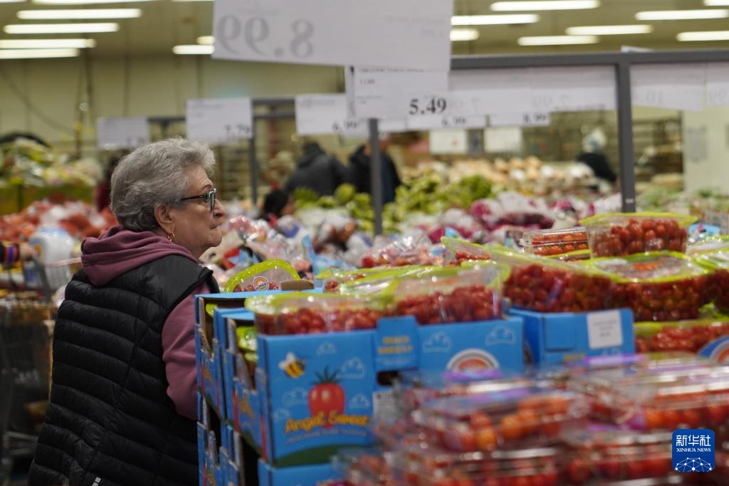 油价暴涨致美国3月消费者价格指数同比上涨3.3%