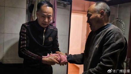 68岁哥哥把56岁弟弟重新养大 68岁哥哥把56岁弟弟重新养大