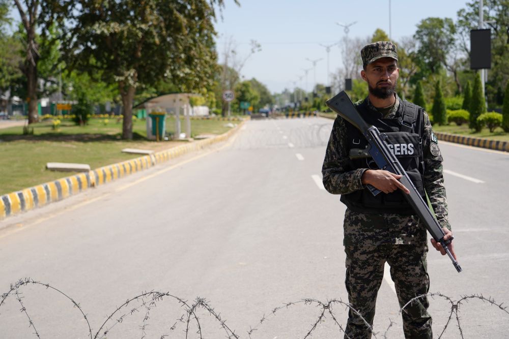 现场直击｜“连一只鸟也飞不过去”——美伊谈判前伊斯兰堡戒备森严