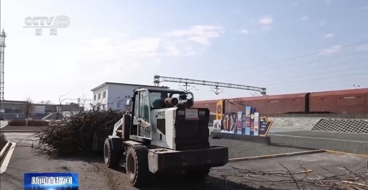 铁路沿线违规烧荒、无人机“黑飞”频发 警方依法严惩