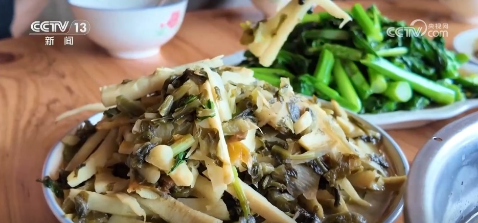 各地限定春鲜解锁“舌尖密码” “特色美食+文旅”延伸消费链条 各地限定春鲜解锁“舌尖密码” “特色美食+文旅”延伸消费链条