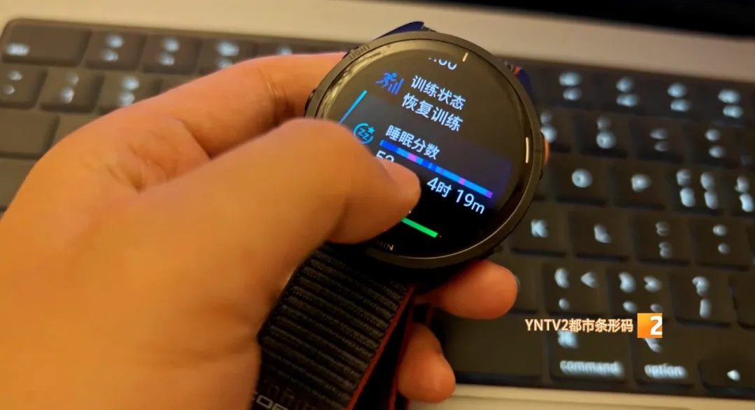 不必为深睡眠焦虑!国家卫健委:这个时长就够了→ 不必为深睡眠焦虑!国家卫健委:这个时长就够了→