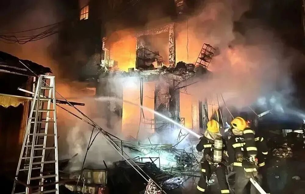 男子睡觉时突然被爆炸声惊醒！不少物品被烧毁，紧急提醒：很多人天天用！