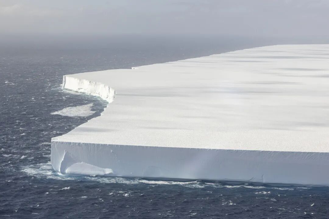 全球最大冰山A23a，没了！其面积曾接近上海市的三分之二，现已缩减至35.2平方公里
