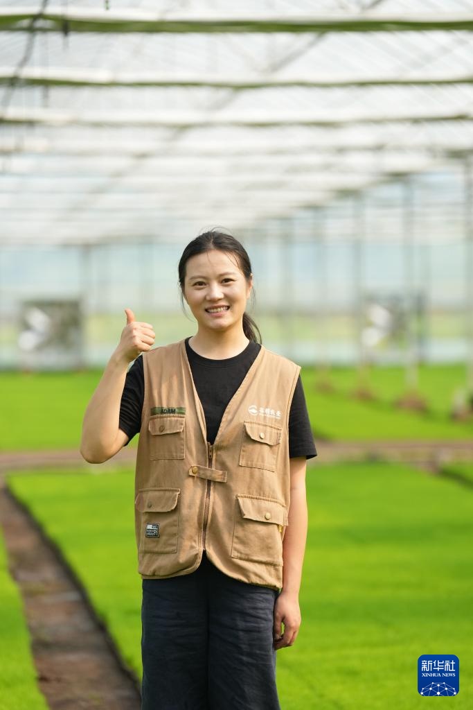 “95后”新农人骆雨：用青春与智慧耕耘田野