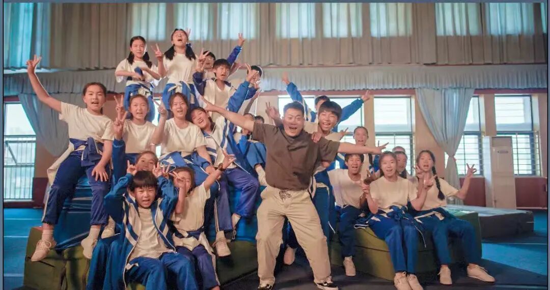 郑州版“放牛班的春天”：一群小学生用舞蹈微电影治愈全网