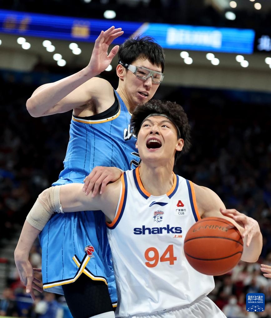 CBA常规赛：上海久事胜北京北汽