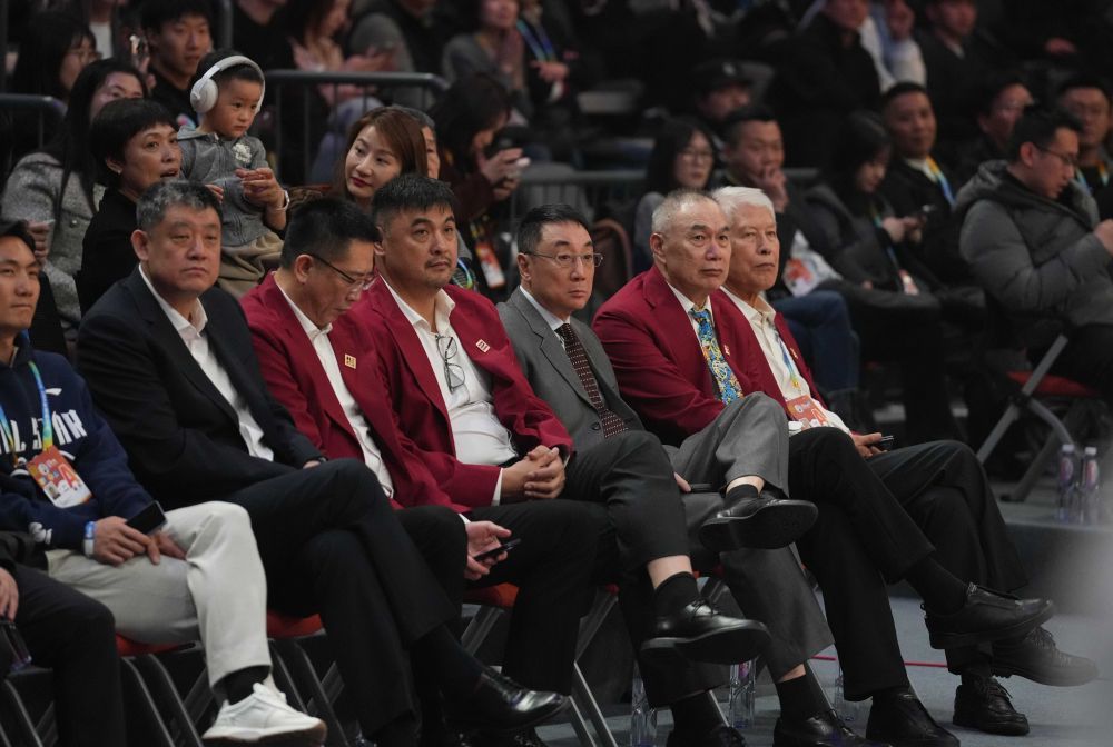 王非等九人正式进入中国篮球名人堂 王非等九人正式进入中国篮球名人堂