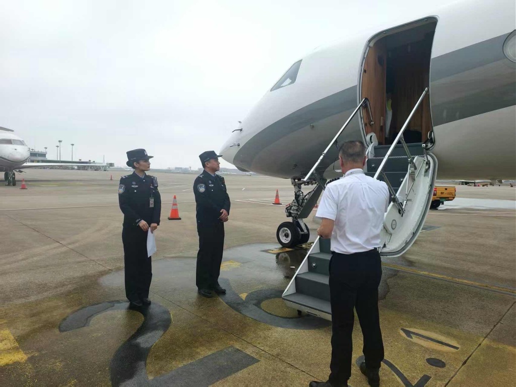 今年3月，上海虹桥机场口岸出入境公务机数量创新高