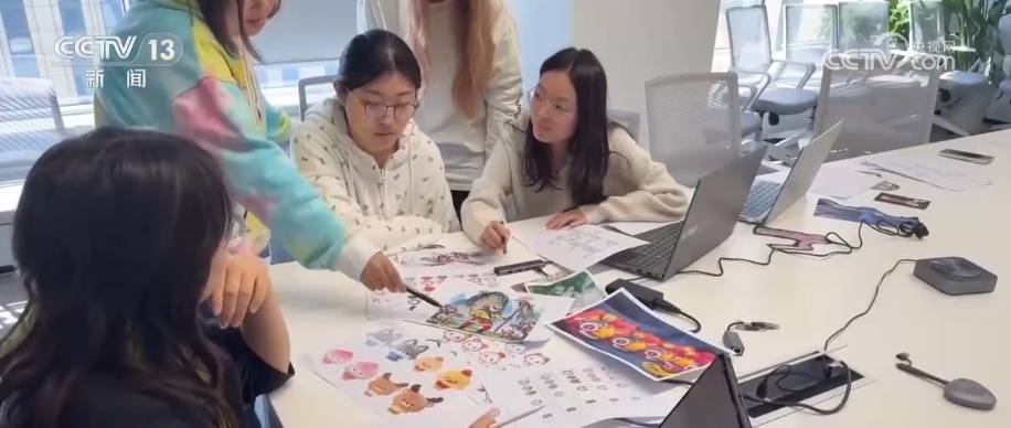 体育盛宴“热力半径”扩大 “赛事+创意”催生蓬勃生长多元产业链