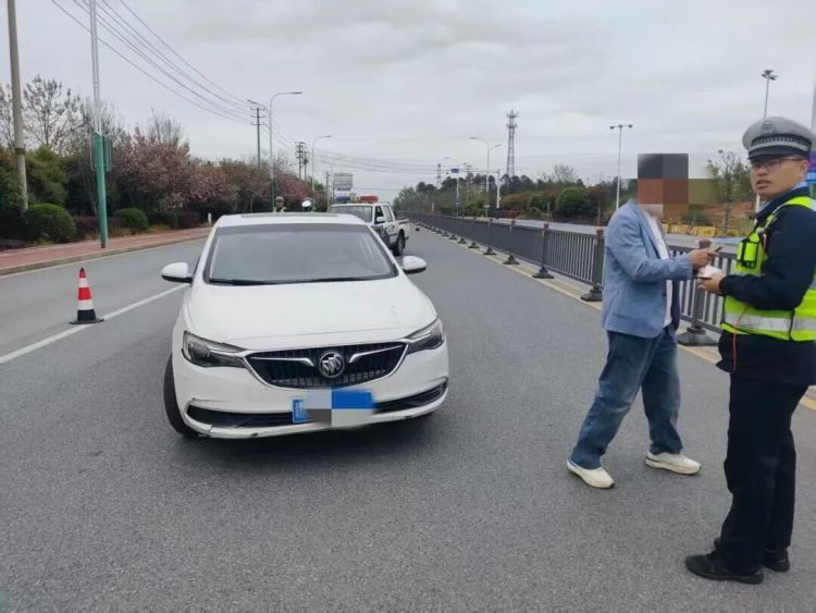 68条违法、记分170分的“违法王”终落法网！