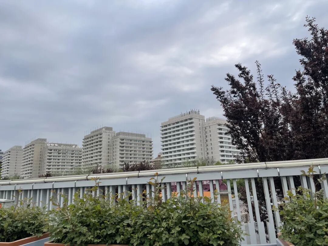 北京今天降温，有雨！