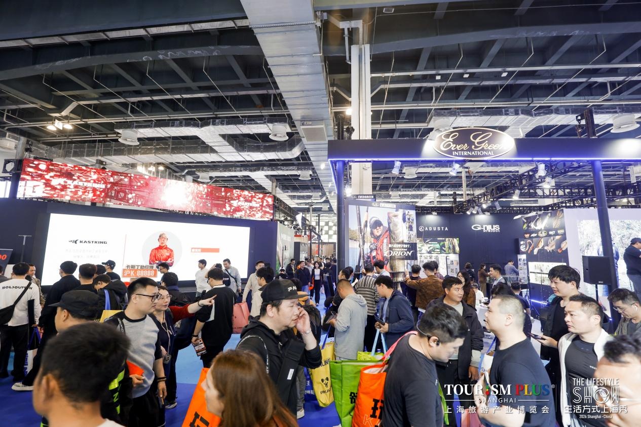 钓系青年，如何“钓”出500亿？