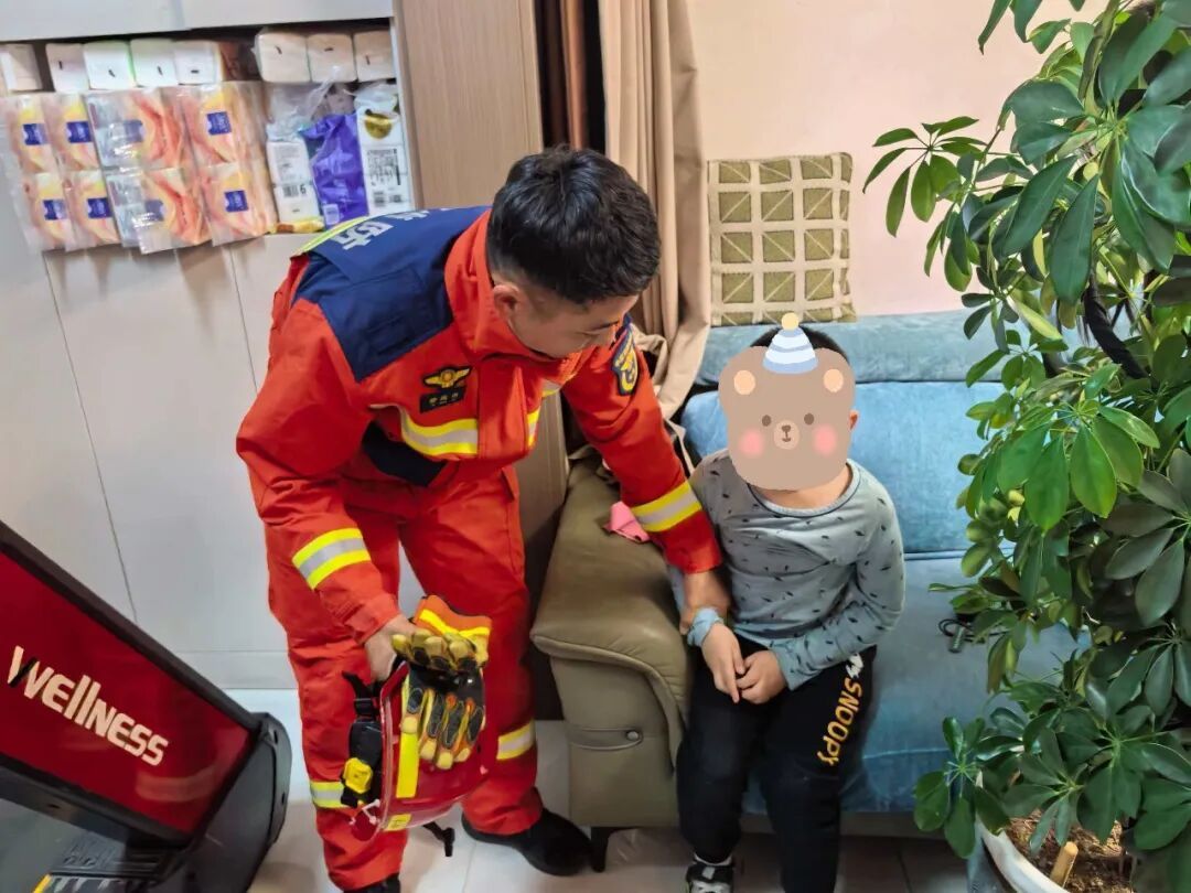 男童被卡跑步机 顺义消防提醒：家用健身器材运行时需看好孩子