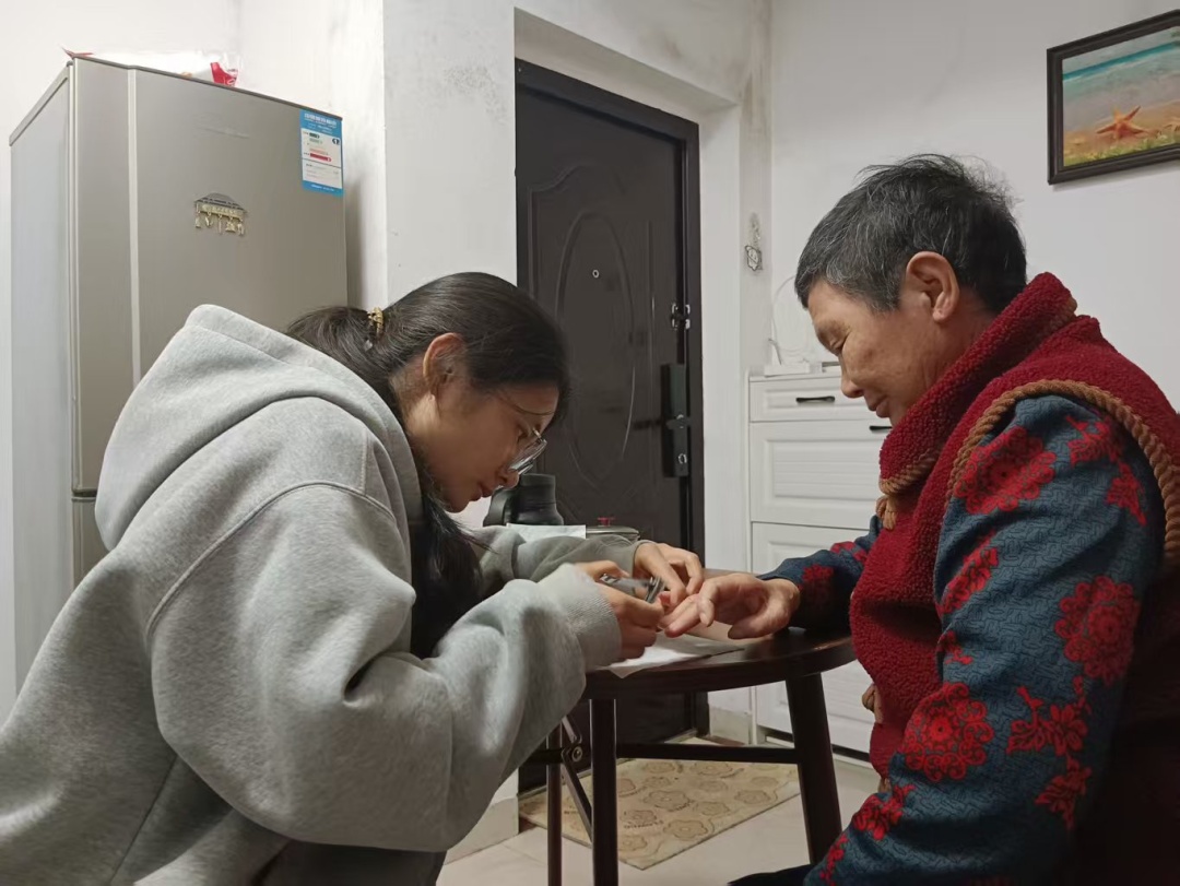 大二女生申请住到校外,了解原因后学院果断批准!网友泪目:想到了《陈情表》 大二女生申请住到校外,了解原因后学院果断批准!网友泪目:想到了《陈情表》