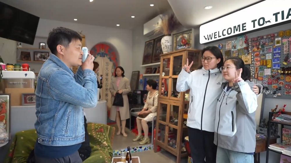 “春日经济”激活文旅消费新活力 “春日经济”激活文旅消费新活力