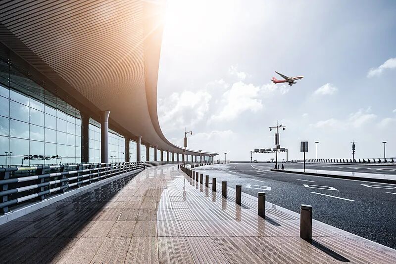 不少上海人懵了：五一航班突然被大批取消！东南亚、大洋洲是重灾区，有航线停飞全部航班！价格和取消率可能还要提高