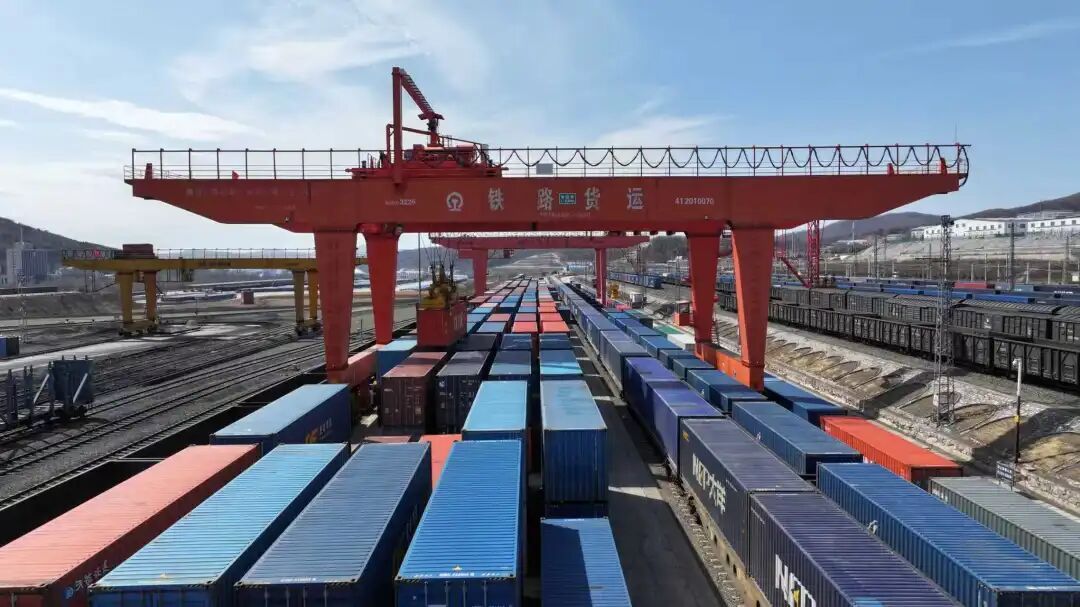 增幅44.8%！中欧班列“东通道”突破2000列，三大口岸全力护航跨境物流