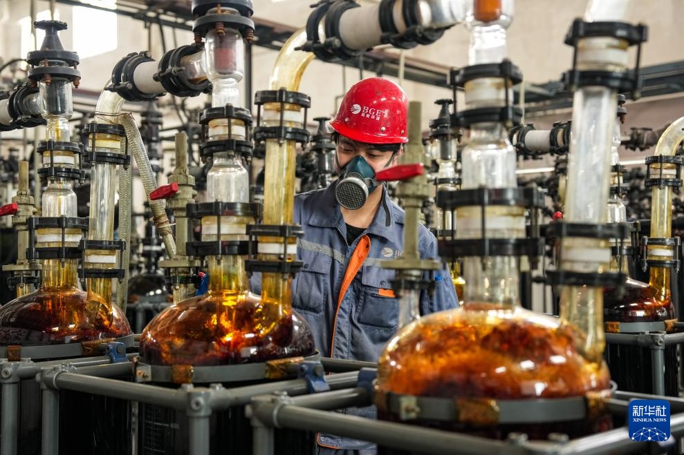 “镍都”金昌 点废成金