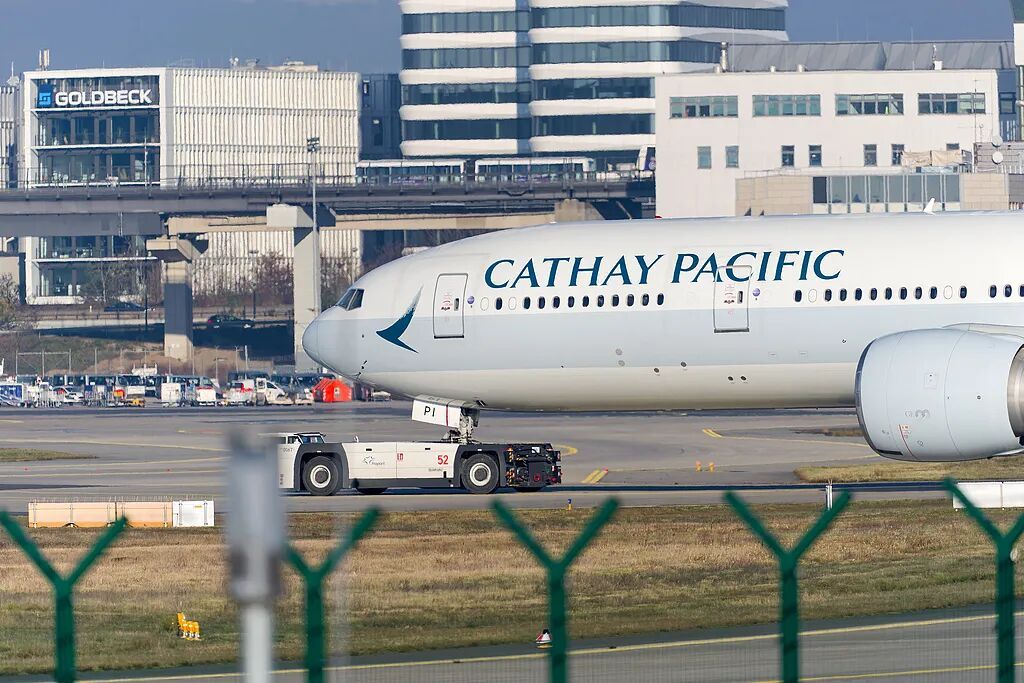 不少上海人懵了：五一航班突然被大批取消！东南亚、大洋洲是重灾区，有航线停飞全部航班！价格和取消率可能还要提高