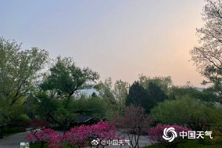 北京今天以晴为主最高温可达26℃ 明天将现降雨降温