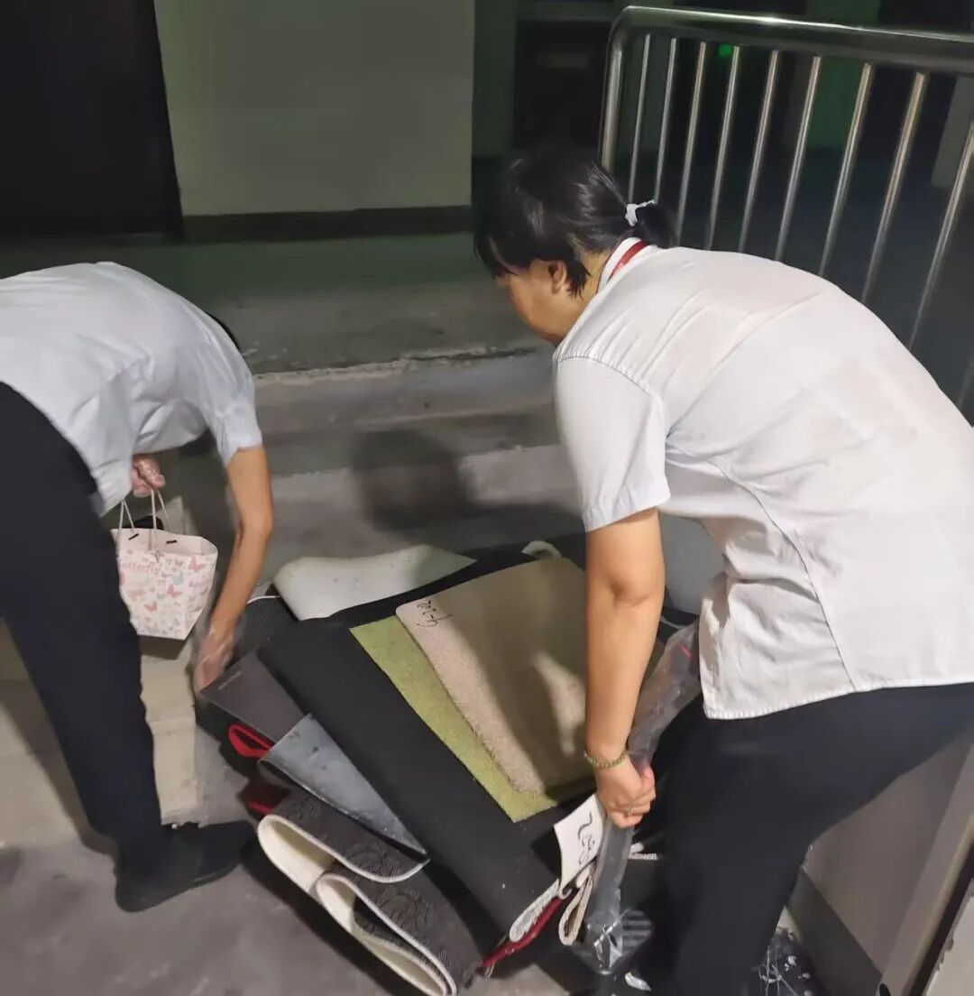 “吾家有喜，恳求车位”背后的故事，太温暖了！