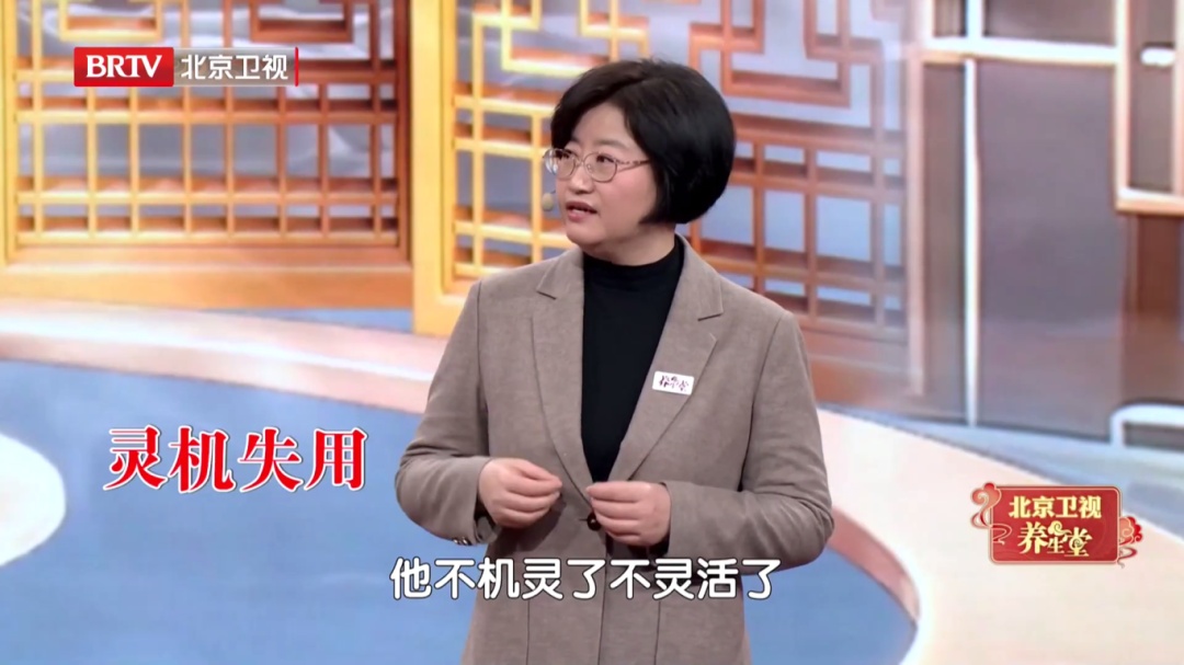 5个表现，识别老年痴呆，这套“拍手操”每天练，手脚不僵，大脑更灵光