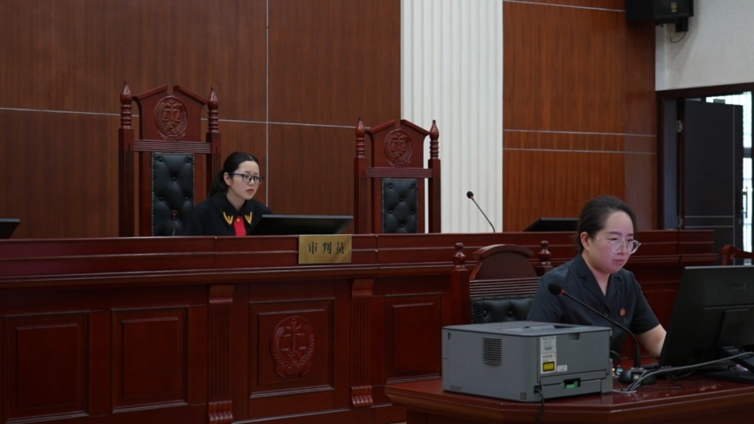 朋友圈卖的“纯中药”胶囊竟含有5种西药成分,获刑+十倍赔偿 朋友圈卖的“纯中药”胶囊竟含有5种西药成分,获刑+十倍赔偿