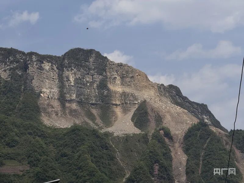 山体开裂房屋受损？贵州六盘水官方回应