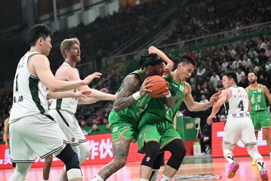 三杀同曦队，辽篮继续向常规赛前八发起冲击