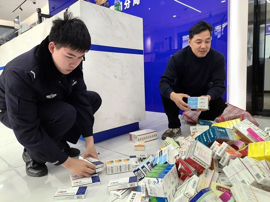 上海警方：宗某、李某等32人，被采取刑事强制措施！他们都与一家民营医院有关……