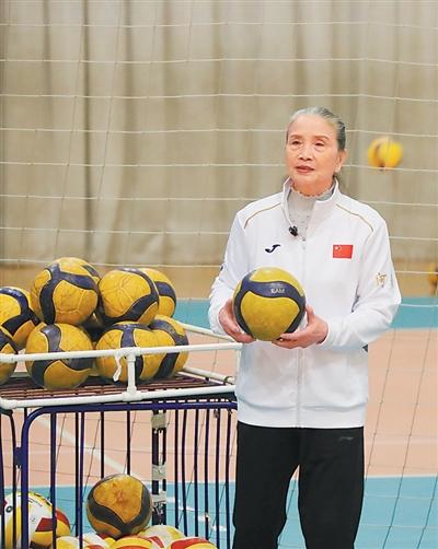 “排球还在转,我就想接着打” “排球还在转,我就想接着打”