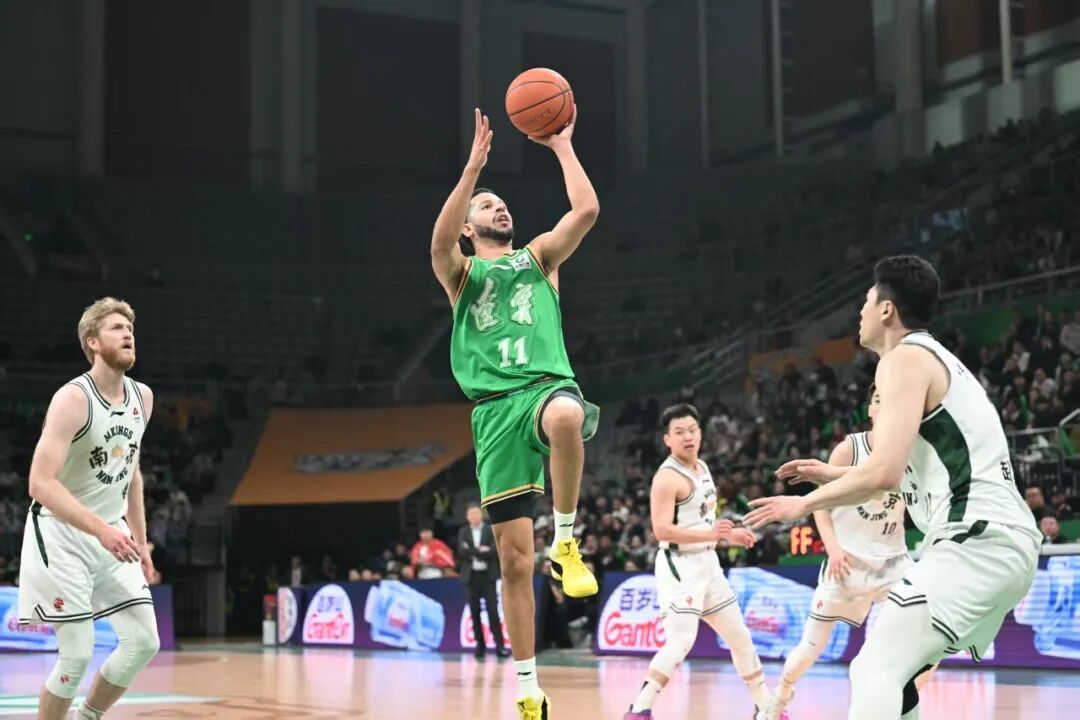 三杀同曦队，辽篮继续向常规赛前八发起冲击