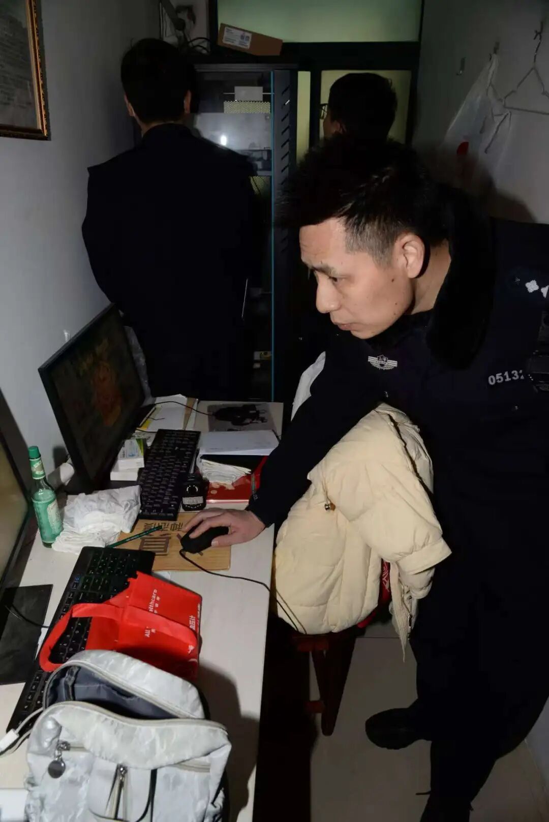 上海一民营医院骗保，涉案300多万元！警方抓获32名犯罪嫌疑人