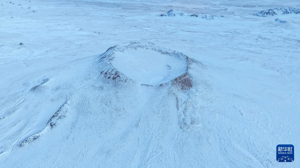 探秘羌塘无人区腹地的“巴毛穷宗”