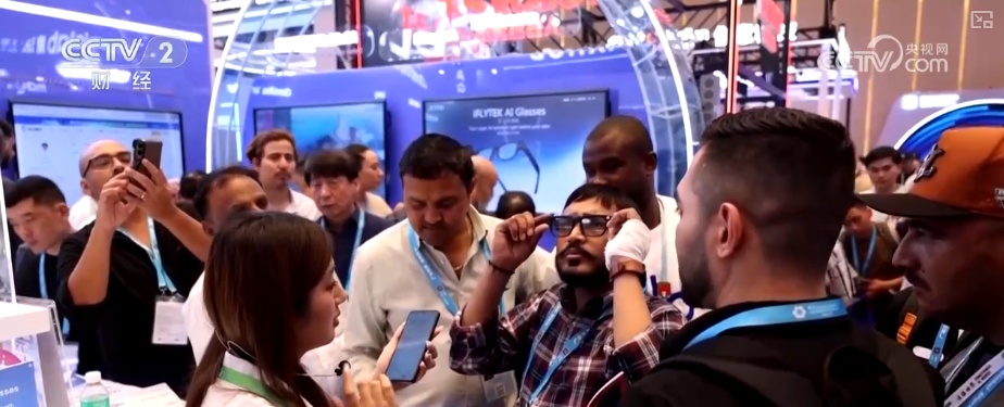 “新、绿、智”……透过新老“买手”视角解锁广交会上“新”外贸