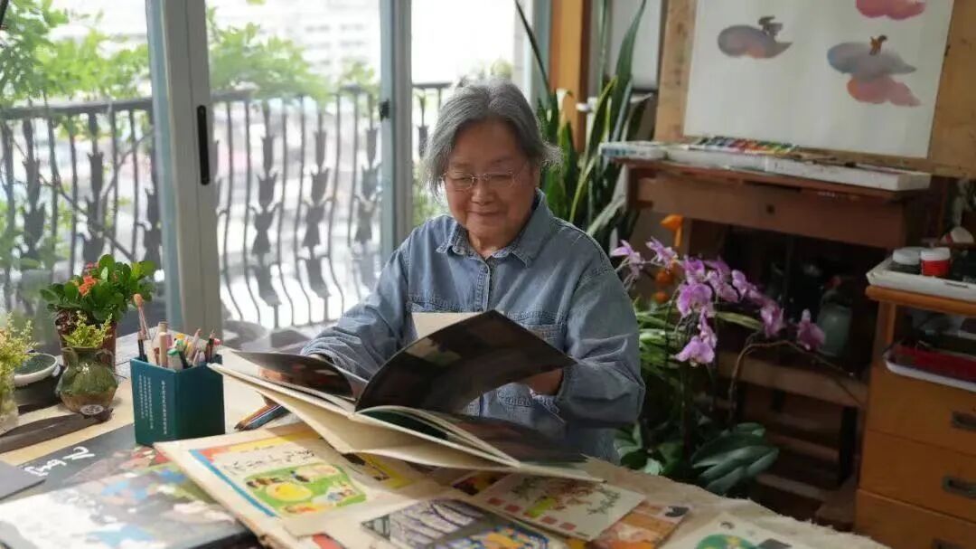 中国首获国际安徒生奖插画家奖的蔡皋说：“生活真是一万个值得”