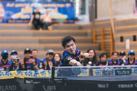 樊振东英文告别萨尔布吕肯球迷：我们永远都是朋友和家人