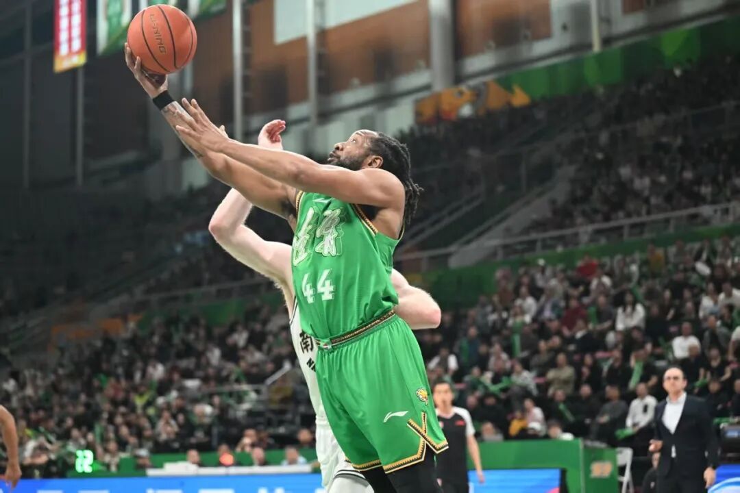 三杀同曦队，辽篮继续向常规赛前八发起冲击