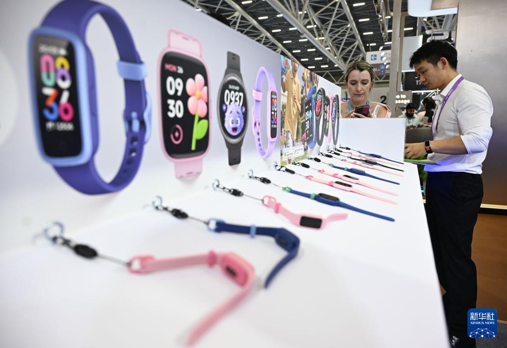 智能穿戴产品开拓全球消费新空间 智能穿戴产品开拓全球消费新空间